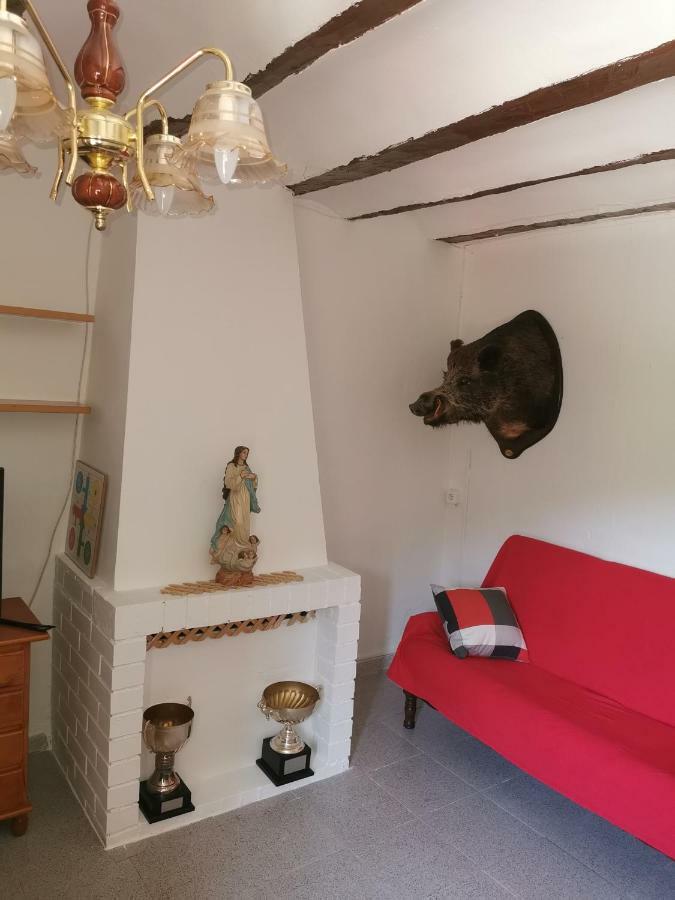 Casa Rural Y Albergue Tormon Eksteriør billede