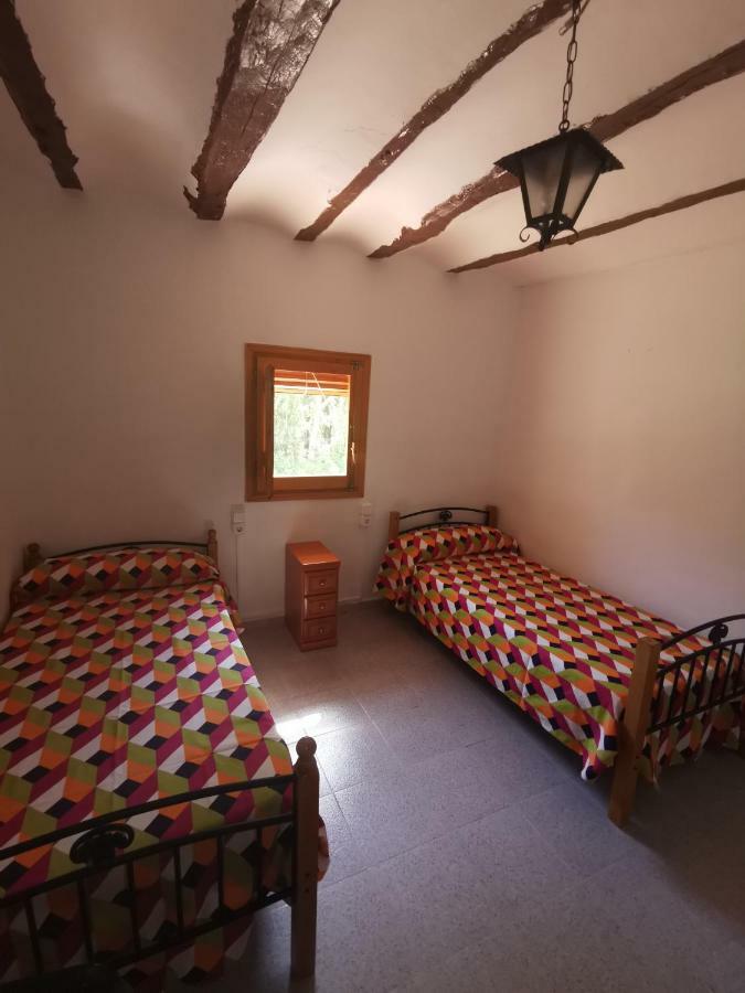 Casa Rural Y Albergue Tormon Eksteriør billede