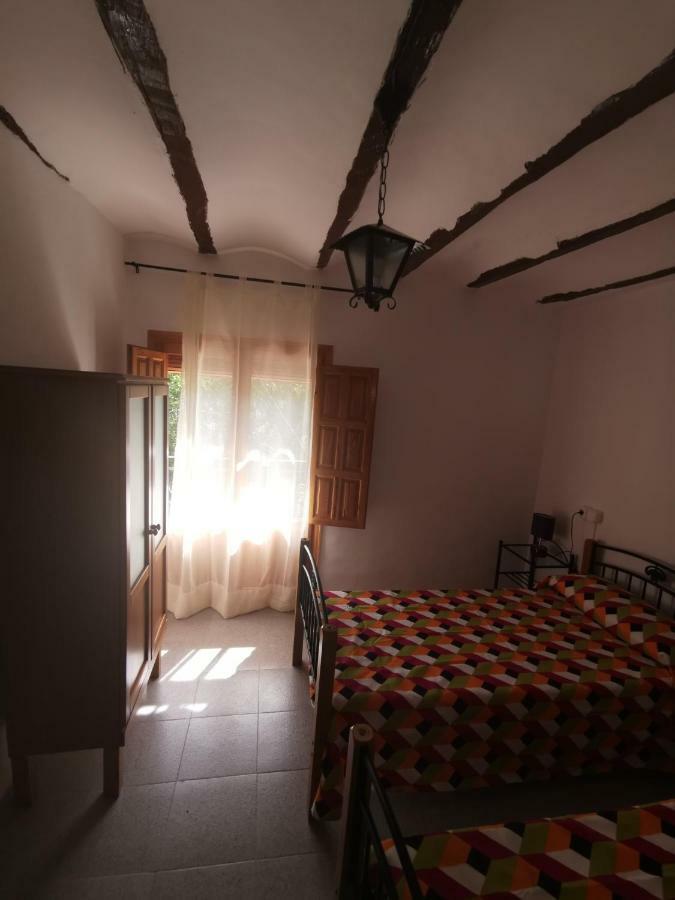 Casa Rural Y Albergue Tormon Eksteriør billede